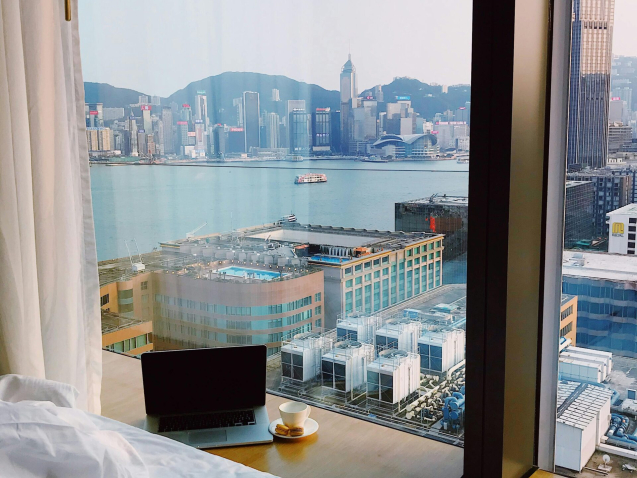 pexels-julieaagaard-2467285